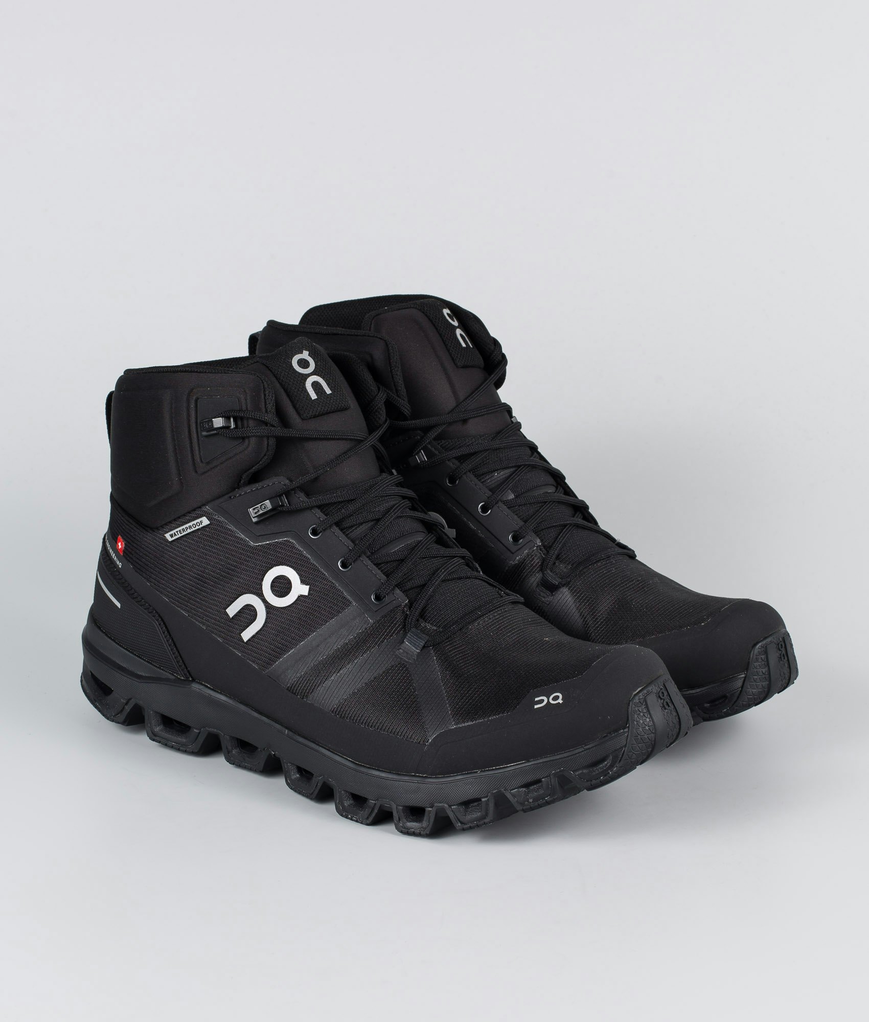 onshoes hiking boot