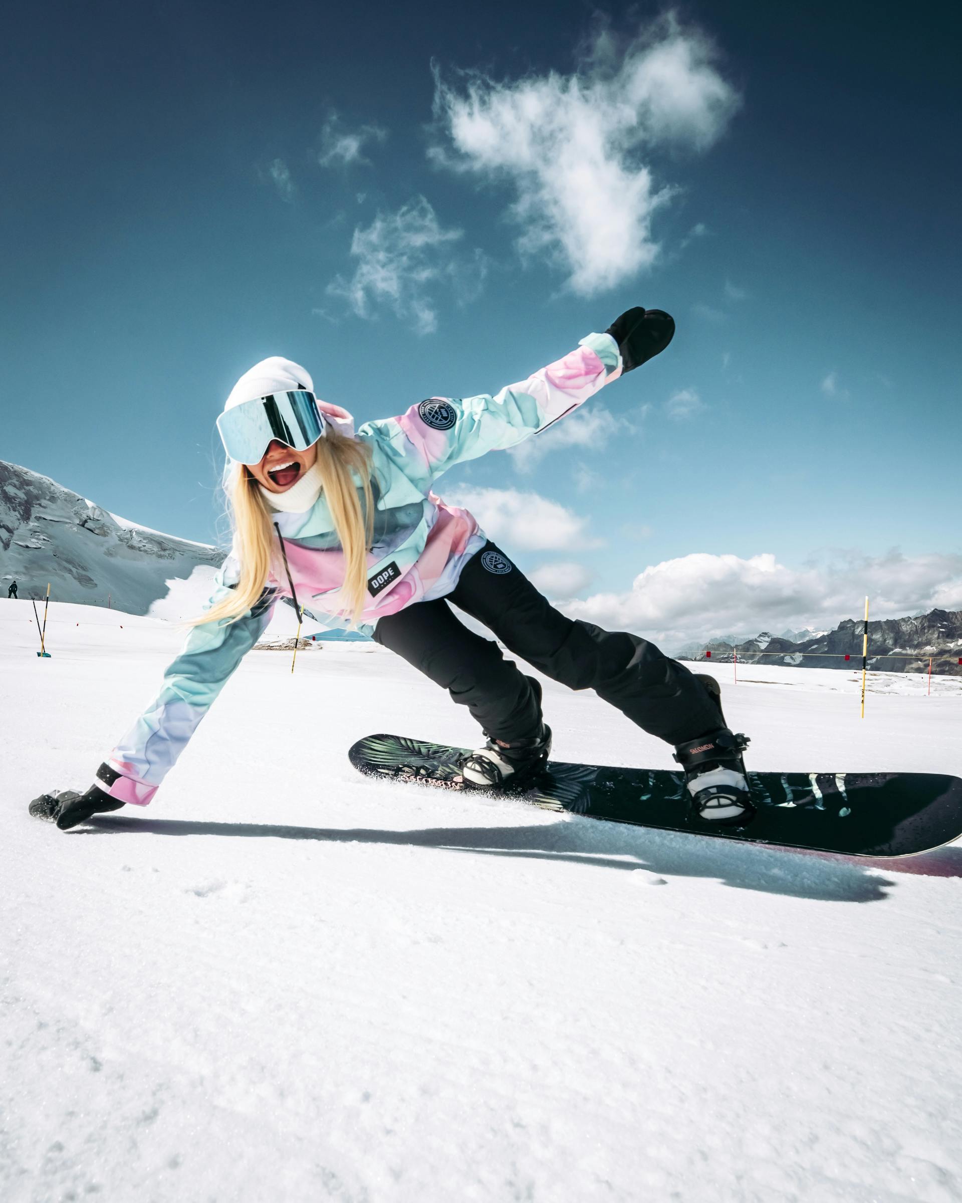 shorten See you tomorrow Repairman Skiing vs Snowboarding: What's Easier? | Ridestore Magazine