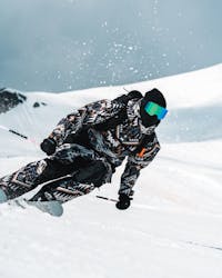 Hoe Leer Je Switch Achteruit Skiën - Ridestore Magazine