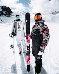 Que porter en snowboard ou en ski - Ridestore Magazine