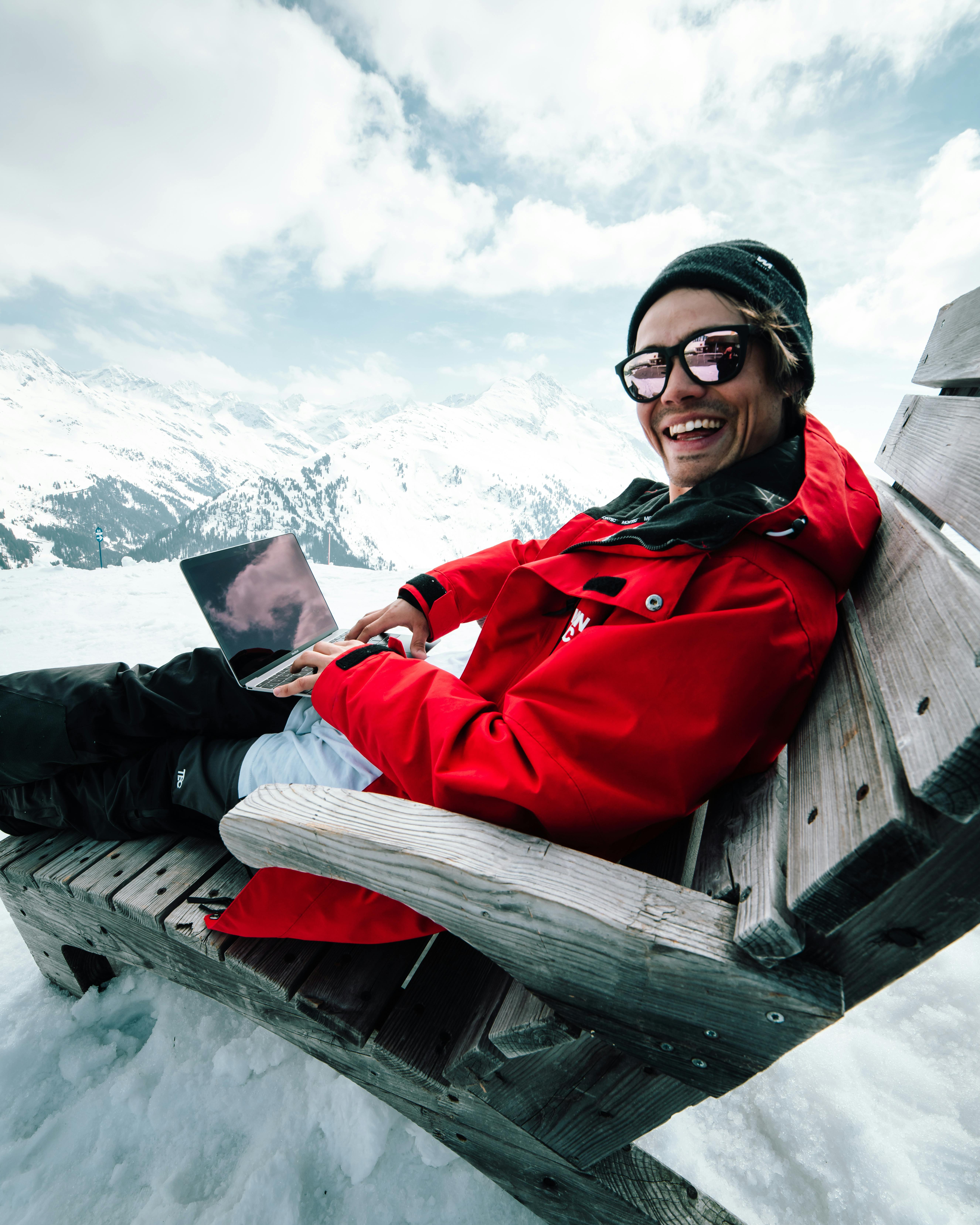 Die besten Coworking Spaces für Skifahrer und Snowboarder | Ridestore Magazin