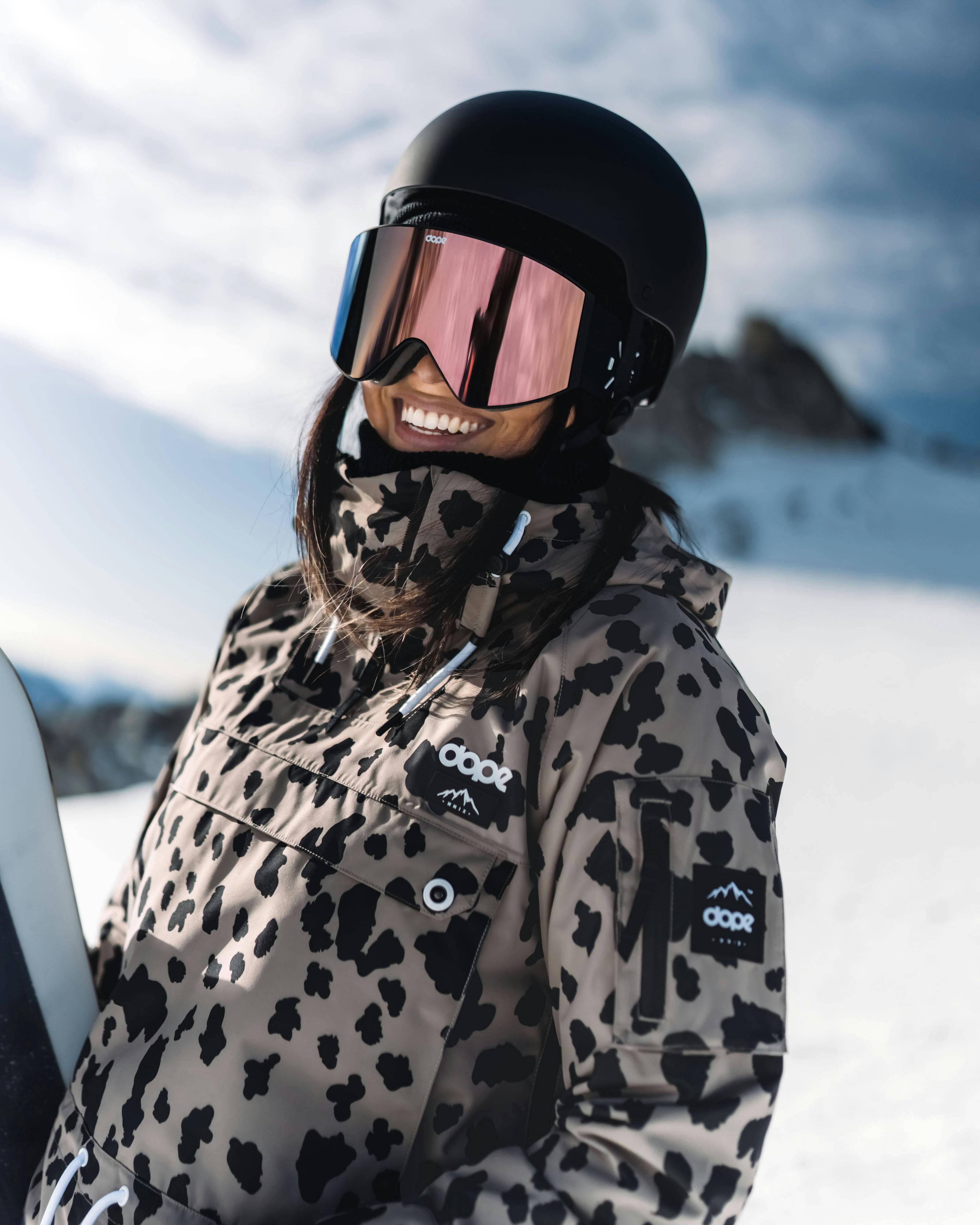 Hat under ski helmet, yes or no? | Ridestore Magazine