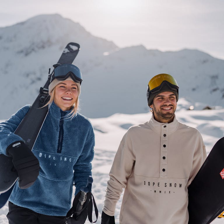 Best gifts for skiers and snowboarders | Dope Magazine