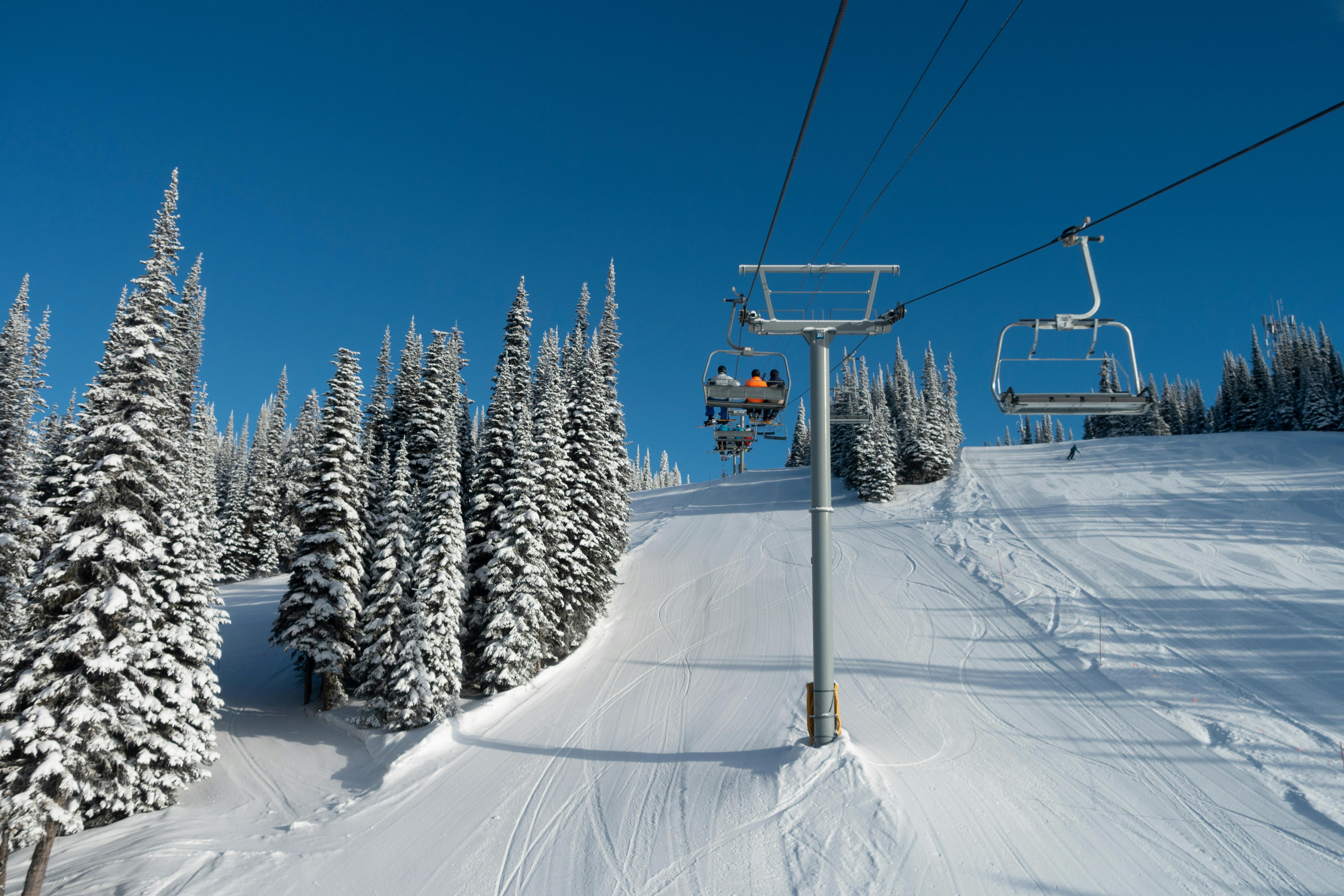 Sun Peaks Ski Resort, British Columbia_Adobe Stock